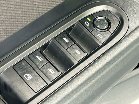 New 2026 MINI Cooper 4-Door Hardtop image 22