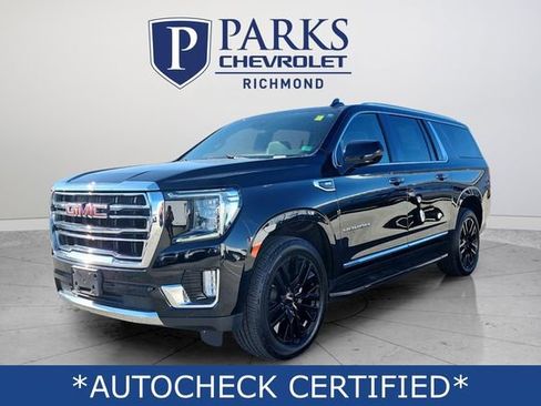 Used 2023 GMC Yukon XL SLT image 3