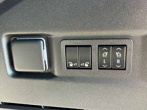 Certified 2023 Chevrolet Tahoe RST w/ RST Performance Edition image 13