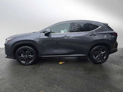 Used 2025 Lexus NX 450h+ AWD w/ Luxury Package image 6
