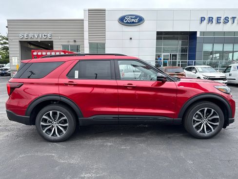 New 2026 Ford Explorer ST-Line AWD/4WD image 16