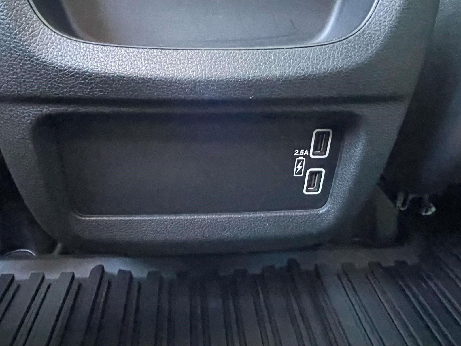 Used 2023 Honda Passport EX-L image 12