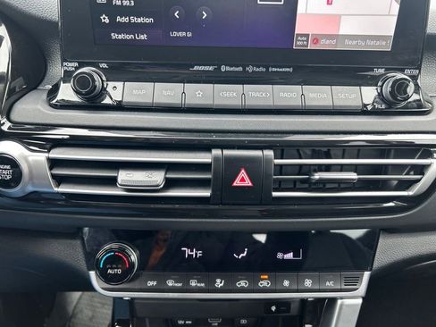 Used 2023 Kia Seltos SX image 28