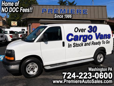 Used 2025 GMC Savana 2500 w/ Driver Convenience Package RWD image 1