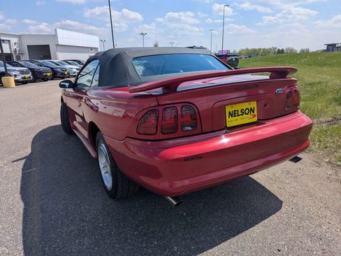 Used 1998 Ford Mustang GT RWD image 3