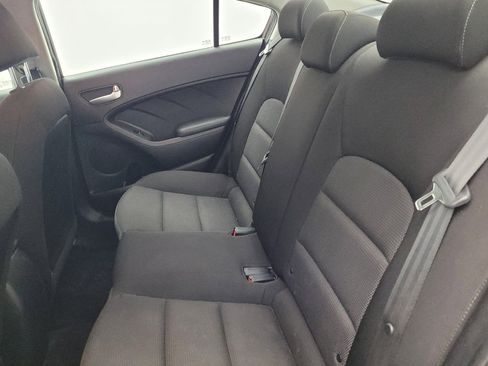 Used 2017 Kia Forte LX FWD image 18