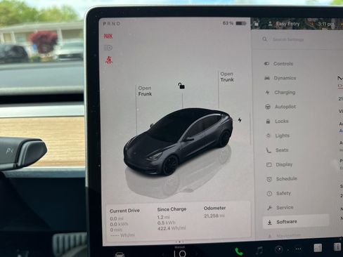 Used 2023 Tesla Model 3 Performance image 26