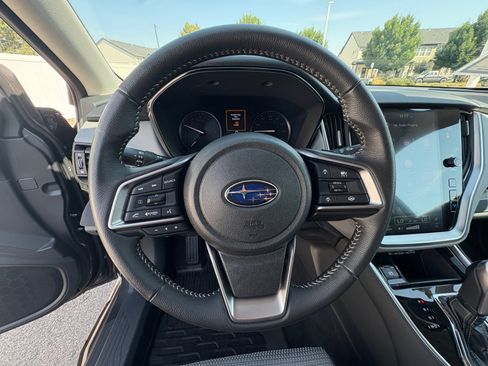 Certified 2025 Subaru Outback Premium AWD/4WD image 9