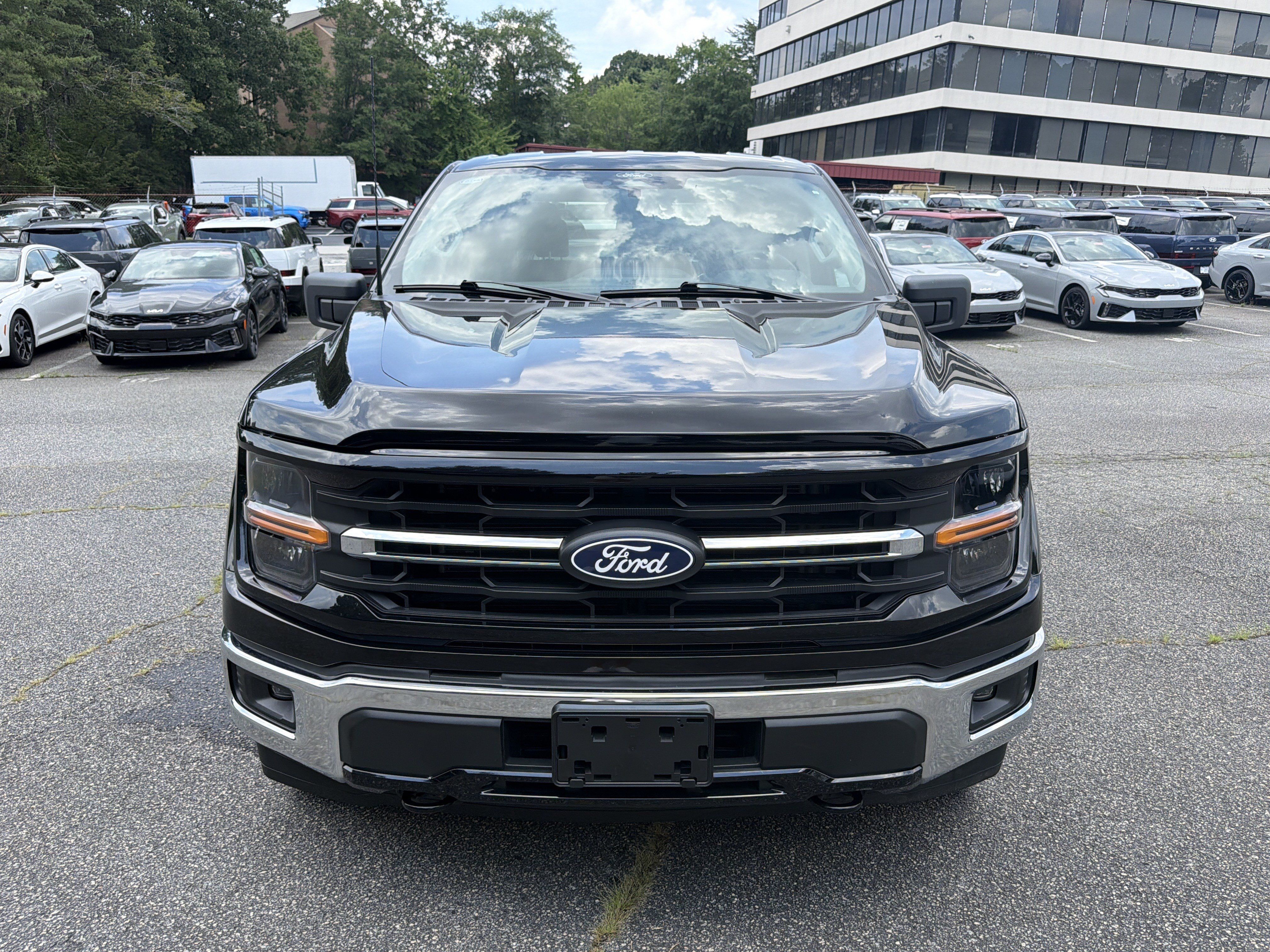 Used 2025 Ford F150 XLT w/ Equipment Group 301A Standard AWD/4WD image 2