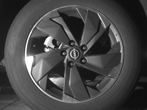 Used 2025 Nissan Rogue SV FWD image 15