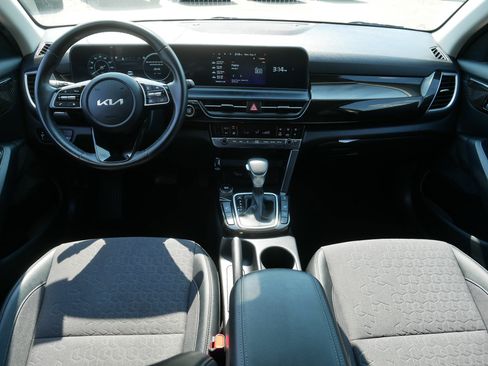 Certified 2024 Kia Seltos S AWD/4WD image 10