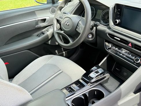 Used 2021 Hyundai Sonata SE FWD image 23