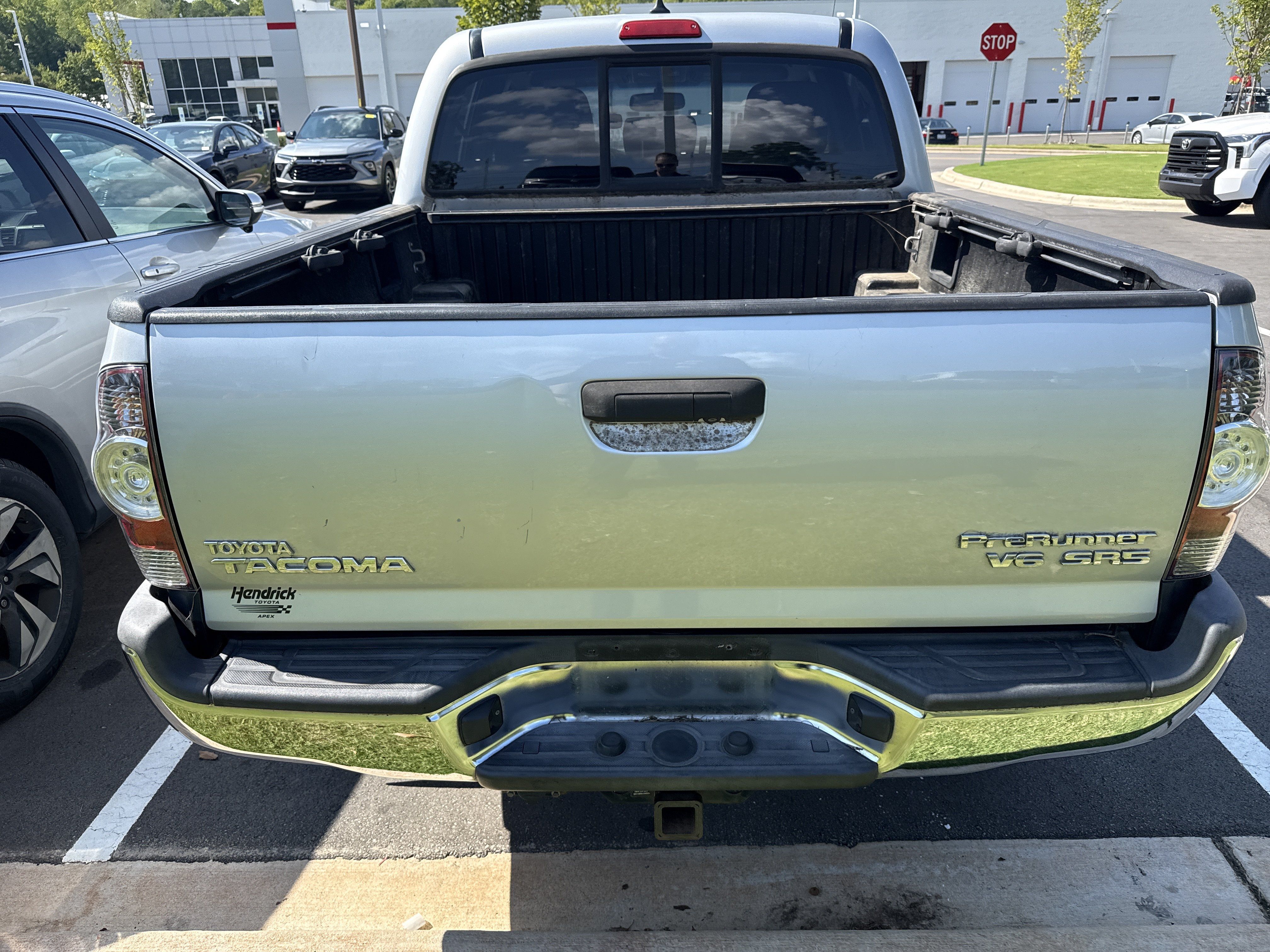 Used 2012 Toyota Tacoma PreRunner w/ SR5 Pkg RWD image 7