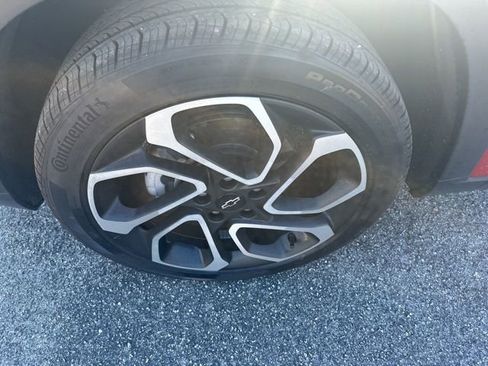 Used 2024 Chevrolet Trax RS w/ Driver Confidence Package image 9