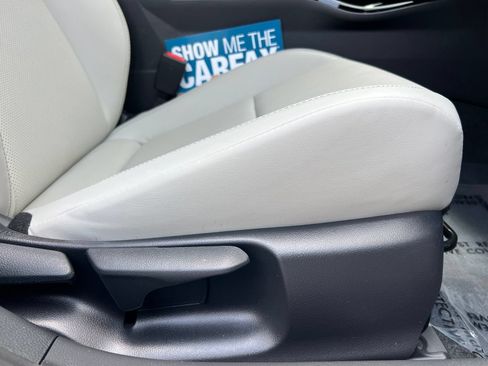 Used 2025 Toyota Prius Limited FWD image 56
