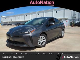 Certified 2019 Toyota Prius LE FWD video 1