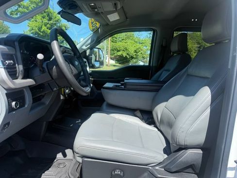 Used 2023 Ford F350 XL w/ FX4 Off-Road Package AWD/4WD image 8