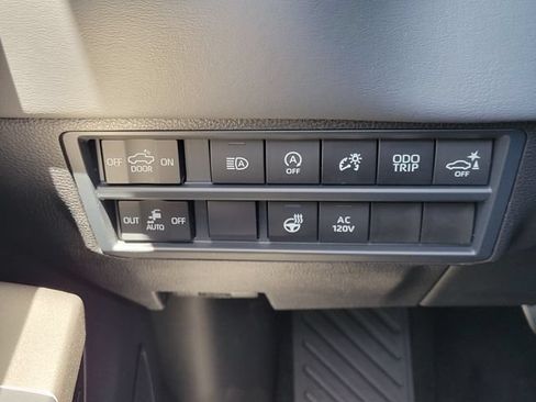 New 2026 Toyota Tundra Platinum AWD/4WD image 16