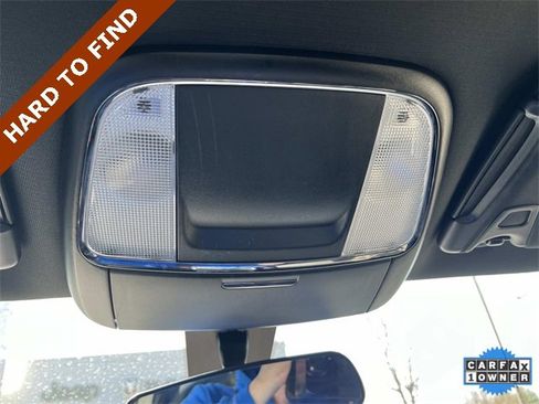 Used 2023 Dodge Charger SXT image 44