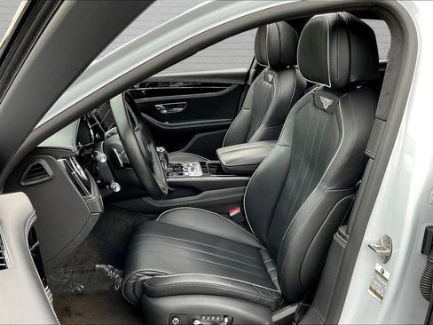 Used 2021 Bentley Flying Spur W12 AWD/4WD image 19