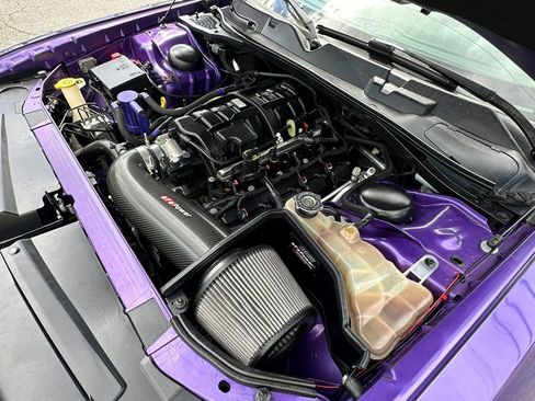 Used 2019 Dodge Challenger R/T w/ Blacktop Package RWD image 34