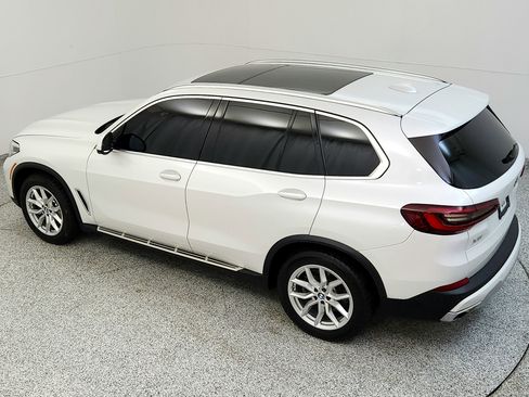 Used 2023 BMW X5 xDrive40i w/ Premium Package AWD/4WD image 15