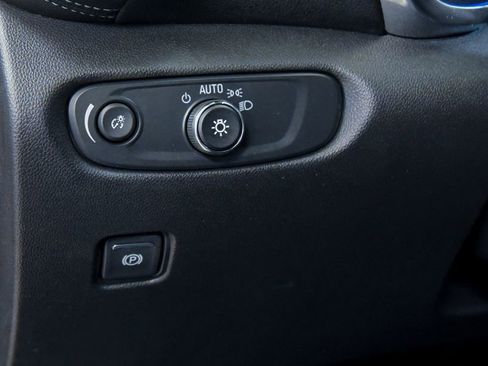 Used 2024 Chevrolet Blazer LT w/ Convenience Package image 17