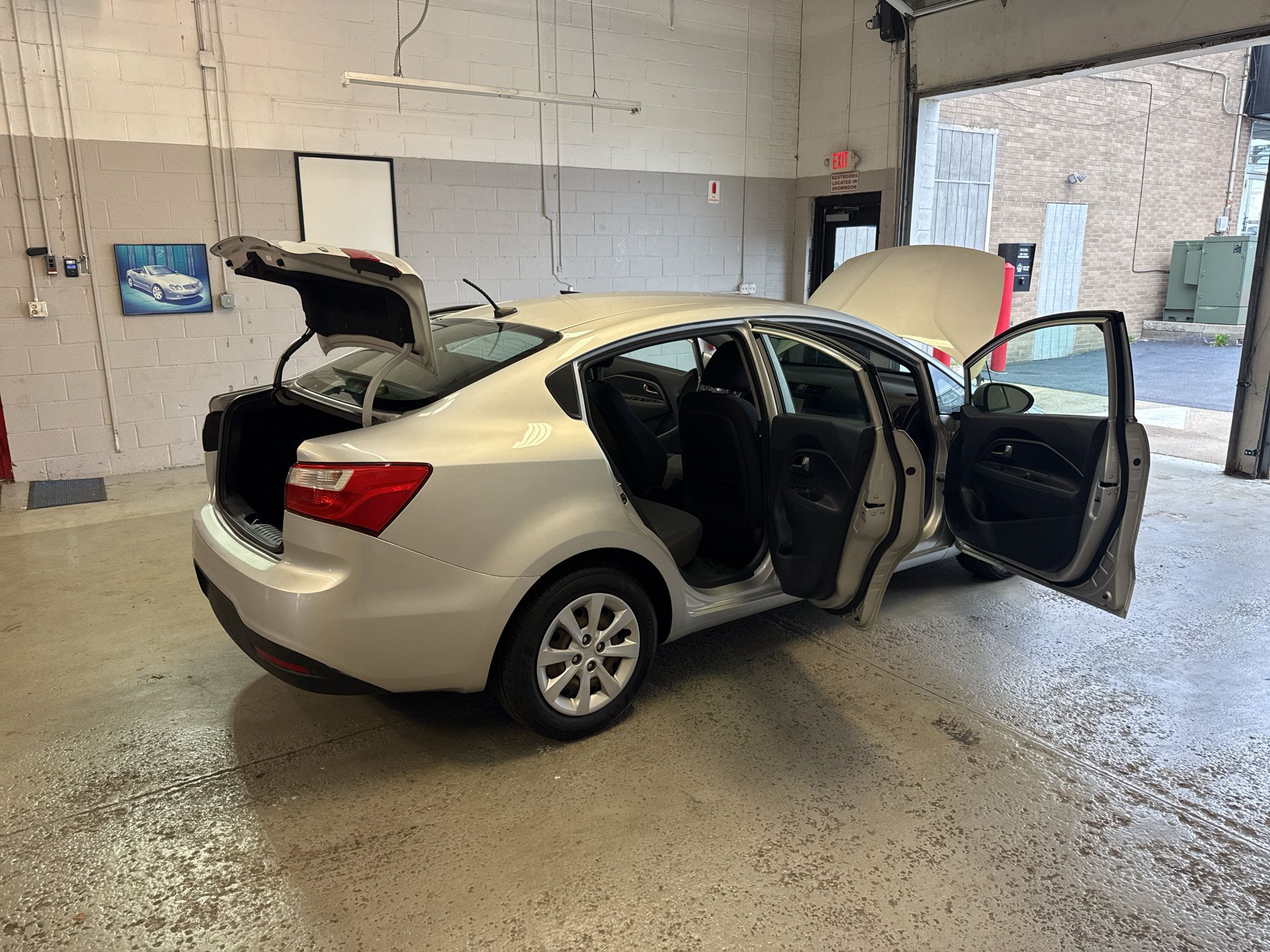 Used 2013 Kia Rio LX w/ PWR Pkg FWD image 14