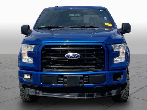 Used 2017 Ford F150 XLT w/ Equipment Group 302A Luxury RWD image 4