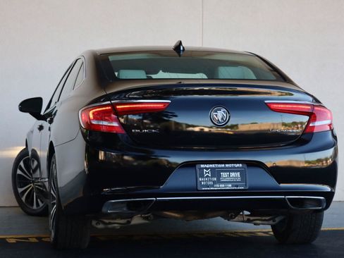 Used 2017 Buick LaCrosse Preferred FWD image 9