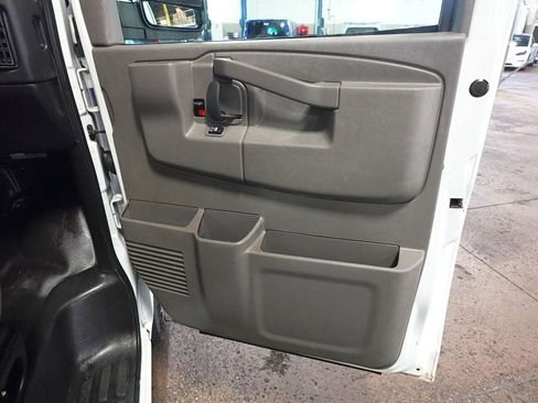 Used 2023 Chevrolet Express 2500 Extended w/ Driver Convenience Package RWD image 22