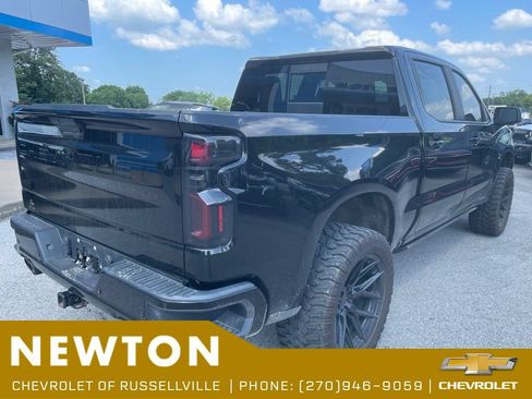 Used 2019 Chevrolet Silverado 1500 LT Trail Boss AWD/4WD image 14