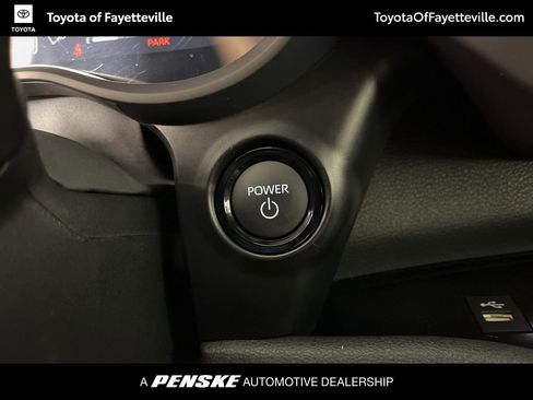 New 2026 Toyota Sienna XLE Woodland Edition image 38