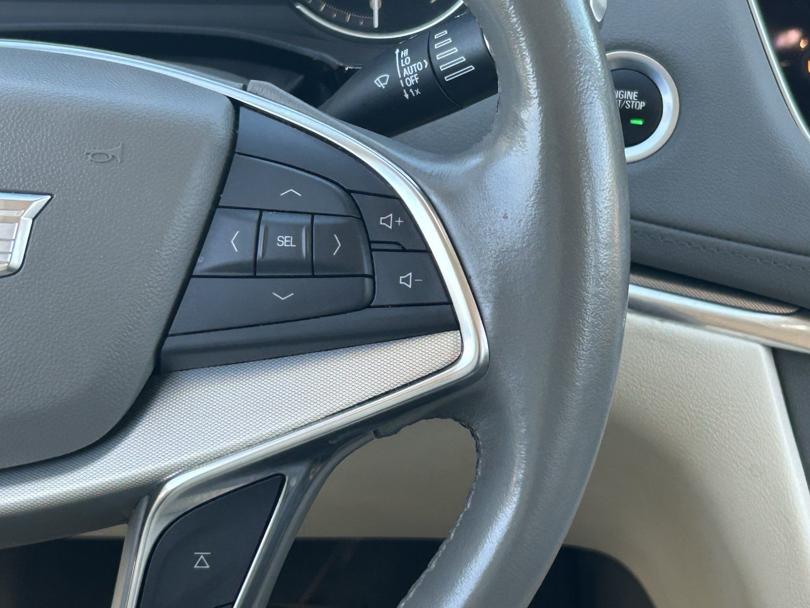 Certified 2020 Cadillac XT5 Premium Luxury FWD image 26
