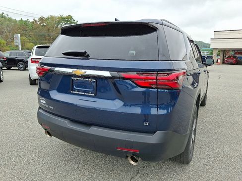 Used 2023 Chevrolet Traverse LT w/ LT Premium Package image 10