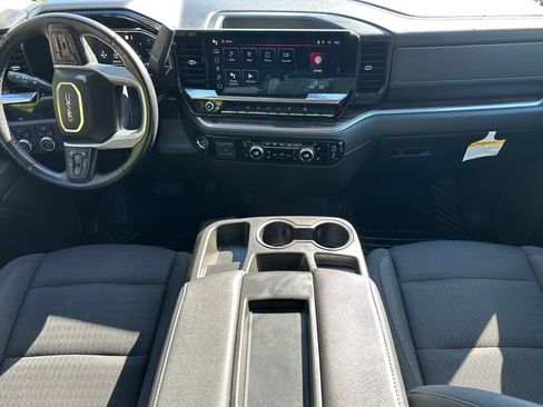 Used 2022 GMC Sierra 1500 Elevation AWD/4WD image 18