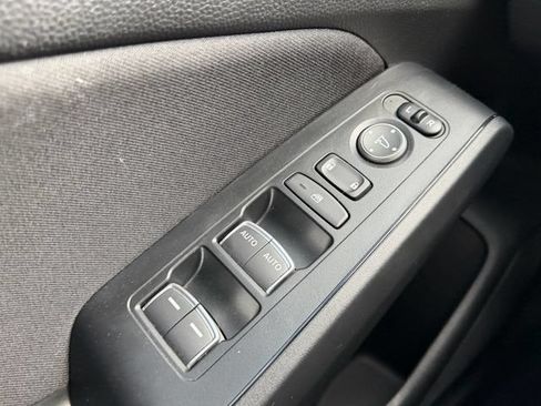 Used 2025 Honda Civic Sport image 28