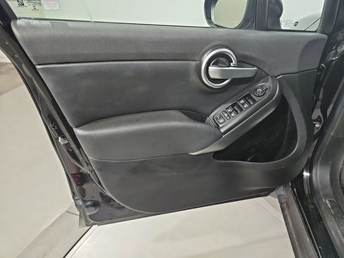 Used 2016 FIAT 500X Trekking image 11