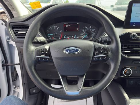 Used 2022 Ford Escape SE AWD/4WD image 12