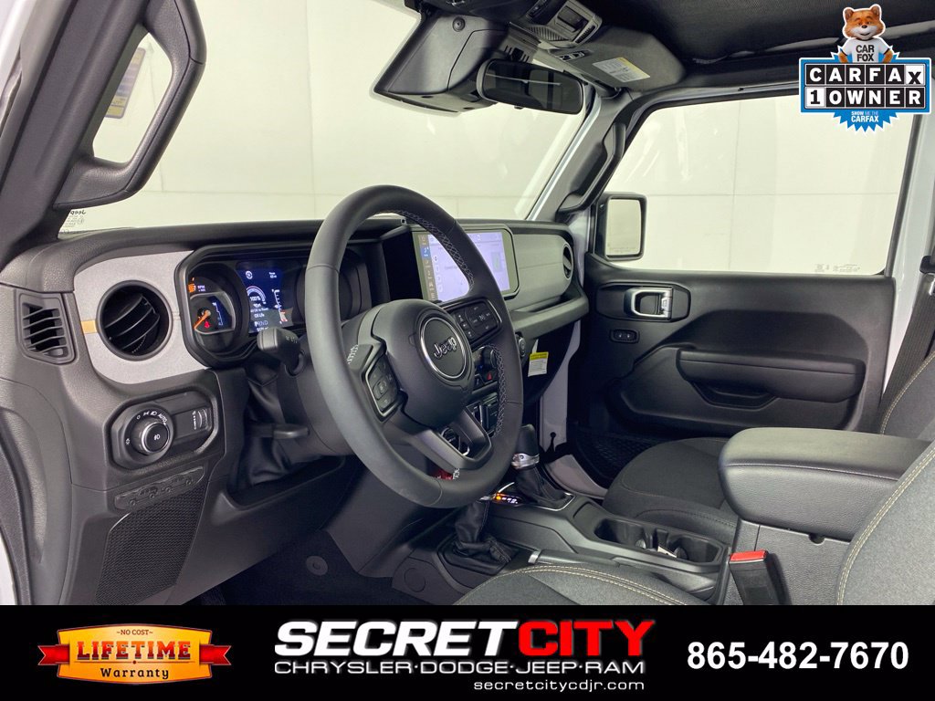 Used 2026 Jeep Wrangler Unlimited Sport AWD/4WD image 11