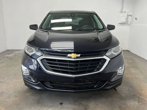 Used 2021 Chevrolet Equinox LT AWD/4WD image 2