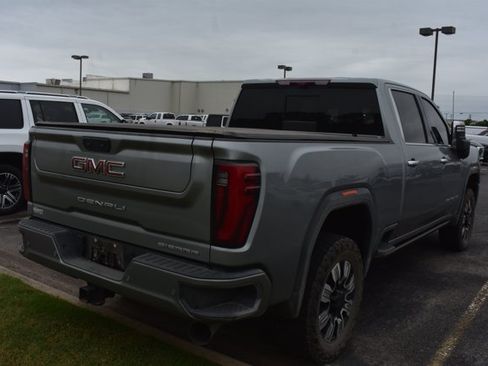 Used 2024 GMC Sierra 2500 Denali w/ Denali Reserve Package AWD/4WD image 5