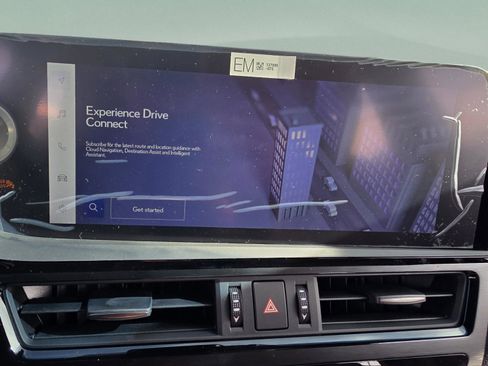 New 2025 Lexus ES 350 w/ Premium Package image 18