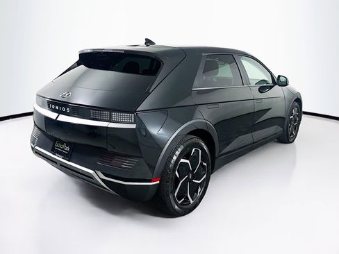 Used 2024 Hyundai Ioniq 5 SEL image 9