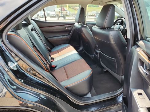 Used 2019 Toyota Corolla SE image 23