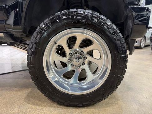 Used 2017 Ford F250 Platinum w/ Platinum Ultimate Package image 50