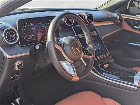 Used 2025 Mercedes-Benz C 300 Sedan image 9