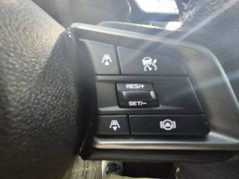 Used 2023 Subaru Outback Premium AWD/4WD image 29
