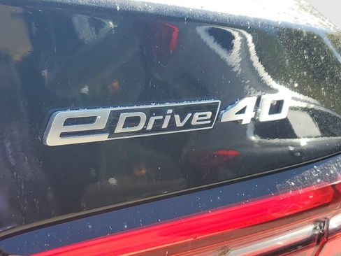 Used 2024 BMW i5 eDrive40i RWD image 8