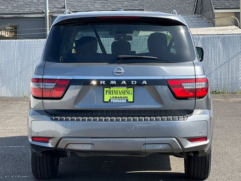 Used 2023 Nissan Armada SV image 5